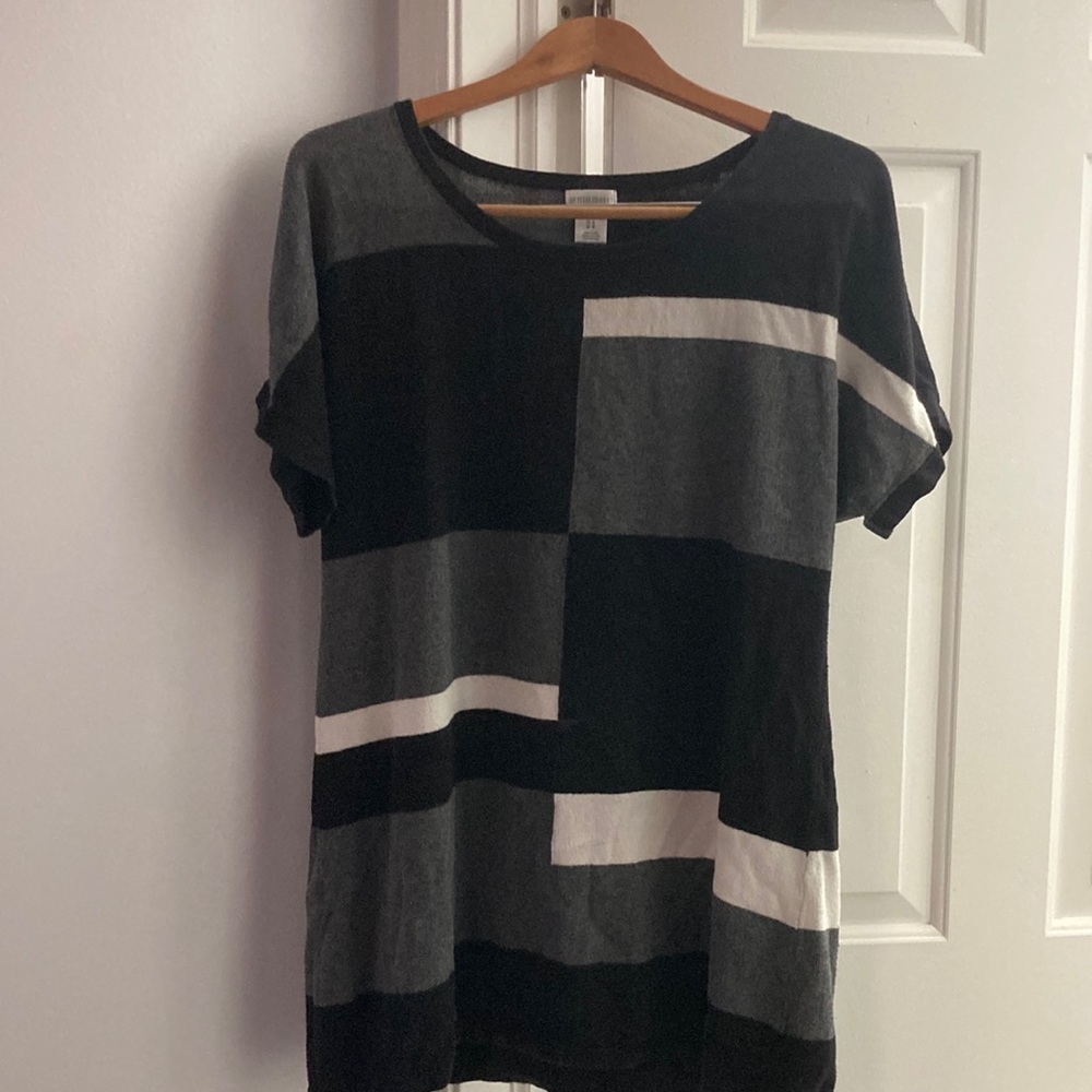 Great maternity shirt from motherhood